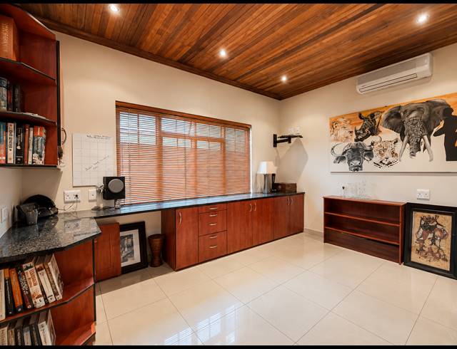 3 BEDROOM TOWNHOUSE FOR SALE IN THREE RIVERS